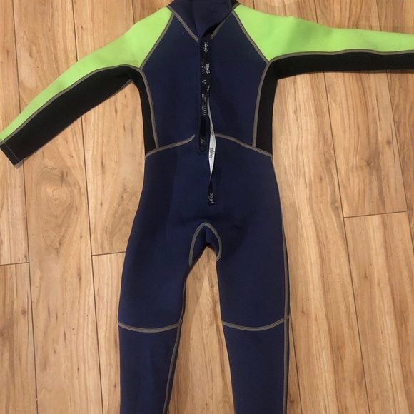 NATYFLY Kids Wetsuit, 2.5mm Neoprene Thermal Swimsuit, Full Wetsuit (m) - Picture 3 of 4